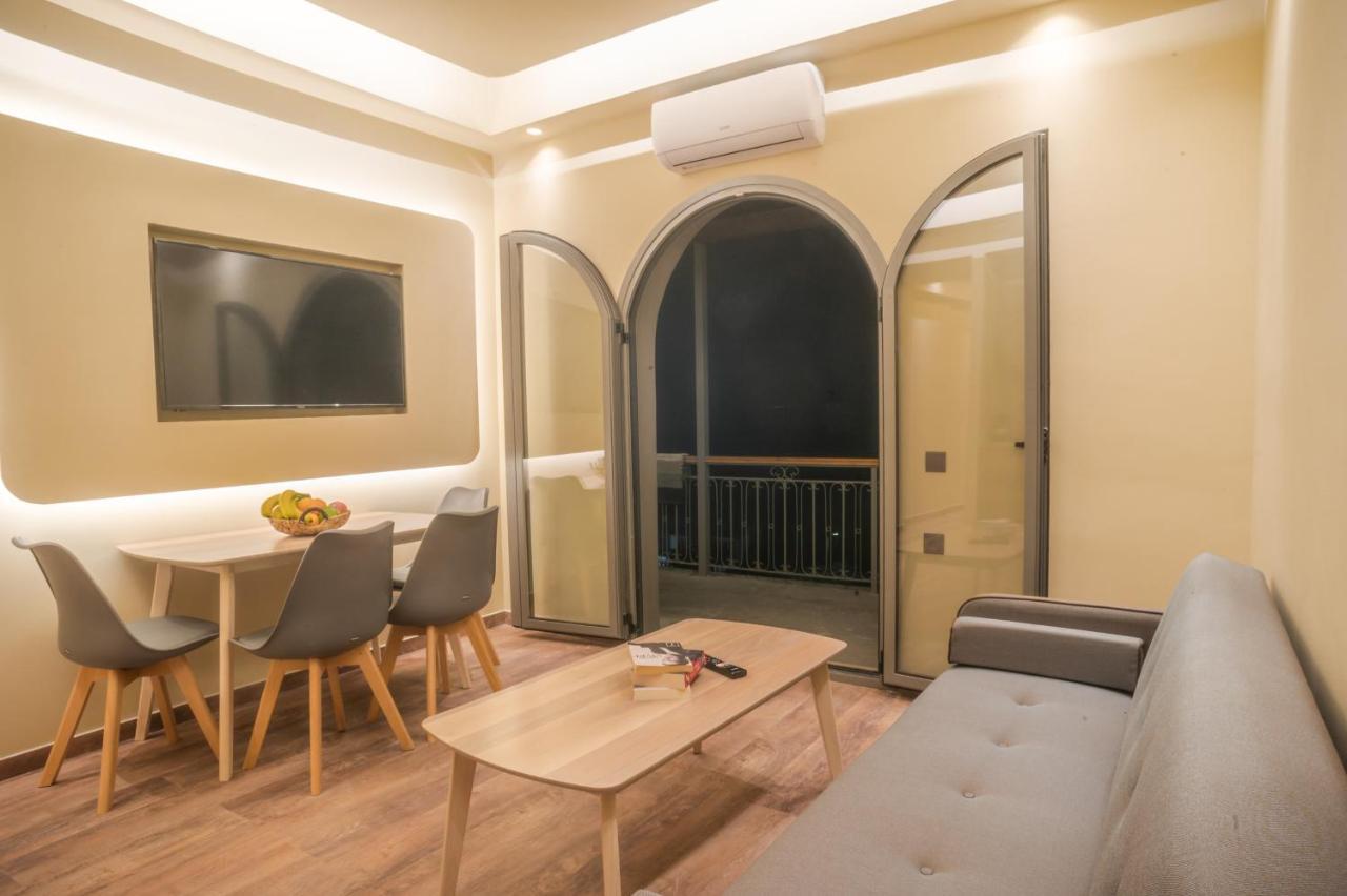 Seven Keys Luxury Suites Achílleion Exterior foto